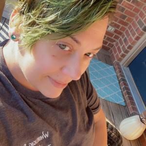 Meet your Posher, Beth